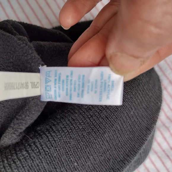 Hat - Picture 6 of 6